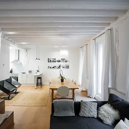 Apartamento Minimalista En El Corazon De Bilbao Exterior photo